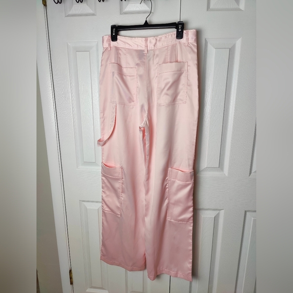 Bubish Luxe Lara Pink Cargo Pant US Size 8 Satin NWT - Picture 6 of 14